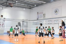 Öğretmenler arası voleybol turnuvası sona erdi