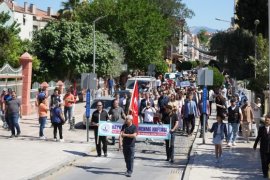 Hayat Boyu Öğrenme Coşkusu Kortejle Başladı, Moda Şöleniyle Taçlandı