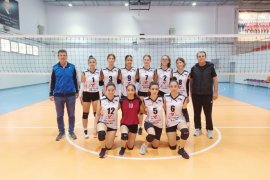 Okul Sporları Voleybol Maçları İle Başladı