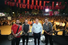 Fener Alayı Milas’ı Aydınlattı, PERA Sahne Aldı