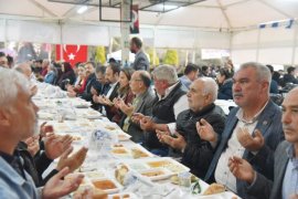 Milas Belediyesi’nin iftar yemekleri devam ediyor