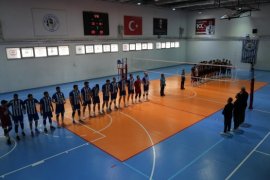 Milas Belediyespor liderliğini koruyor