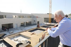 Başkan Gürün Türkan Saylan Çağdaş Yaşam Merkezi inşaatını inceledi