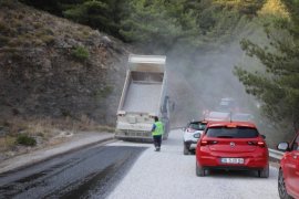 Büyükşehir’den Yollara 998 Milyonluk Yatırım