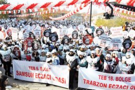 “İLAÇ YOKLUKLARI SON BULSUN İSTİYORUZ”