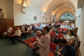 Milas’ta Torba (Maden) Kanunu Bilgilendirme Toplantısı: “820 Bin Zeytin Ağacı Tehlikede”