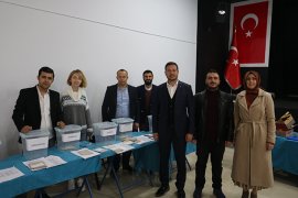 AKP sandık başına gitti