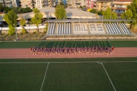 Voleybolun Genç Yetenekleri Stadyumda Ter Döktü