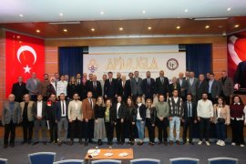 APİMUĞLA Ile Muğla Eczacı Odasi Satış Sözleşmesi İmzaladı