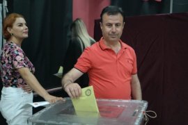 MHP’de Bayrak Değişimi,  Yeni İlçe Başkanı Tunahan Ongün…