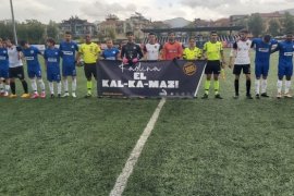 Kadına Şiddete Tribün ve Sahadan Pankartlı Tepki