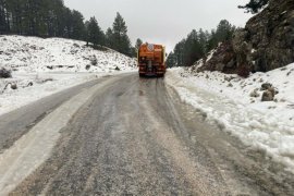 Büyükşehir Ekipleri Olumsuz Hava Koşulları İçin 39 Noktada Hazır