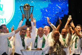 Tarihi Başarı, Süper Lig Kutlamaları Sabaha Kadar Sürdü