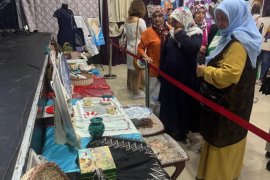 Hayat Boyu Öğrenme Coşkusu Kortejle Başladı, Moda Şöleniyle Taçlandı