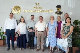 Macar Akademisyen ve Uzmanlardan Başkan Topuz’a Ziyaret