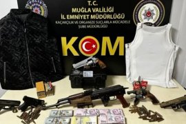Muğla'da Film Gibi Operasyon: 33 Yıl Cezası Bulunan Hükümlü  Villada Yakalandı