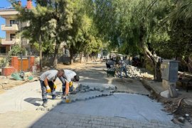 Bozulan Yolların Tamiratı Milas Belediyesi Tarafından Gerçekleştiriliyor