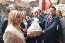 Bakan Kirişci’den Milas Fuarı ziyareti