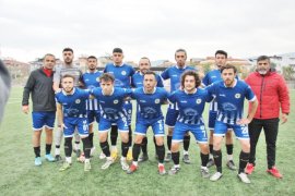 Yeni Milasspor, Turgutreisspor takımını seyircisi önünde farklı skorla mağlup etti