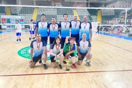 Voleybol turnuvasının şampiyonu Çevre ve Şehircilik