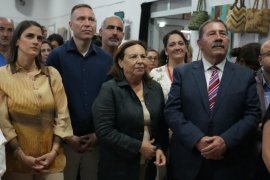 Hayat Boyu Öğrenme Coşkusu Kortejle Başladı, Moda Şöleniyle Taçlandı