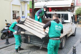 Banklar önlem için kaldırılıyor