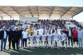 Milas Şehit Metin Özcan Stadyumu'nda Yerel Derbi Heyecanı