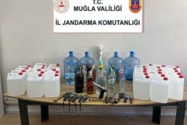 Jandarma 1 Tonu Aşkın Alkole El Koydu