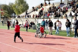 Engelli Çocuğun Yaşam Azmi Büyük Atatürk Koşusu’na Damga Vurdu