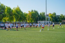 Minikler Yaz Tatilini Futbol ile Değerlendirdiriyor