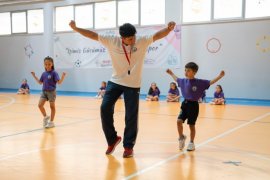 Milas Belediyesi Spor Kulübü Halk Oyunları Kurslarına Yoğun İlgi