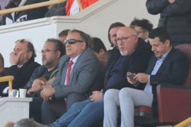 Dr. Alp Milasspor, Eldirekspor'u 2-0 Mağlup Etti