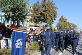 “Aydınlık yarınlara cumhuriyetle varılacak”