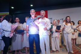 ‘NEFES’ TOPLULUĞUNUN TÜRK HALK MÜZİĞİ KONSERİ YAPILDI