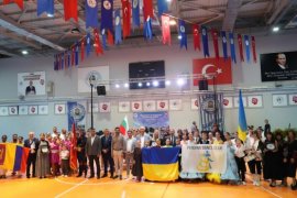 Milas, Uluslararası Halk Oyunları Gecesi’ne Ev Sahipliği Yaptı