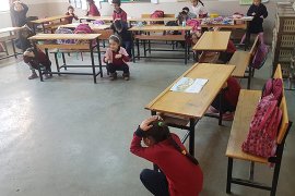 23 bin öğrenci eş zamanlı deprem tatbikatı yaptı