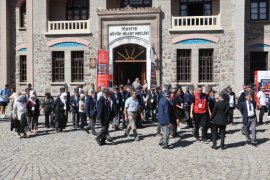 Büyükşehir’den Gaziler Günü’nde Anlamlı Ziyaret