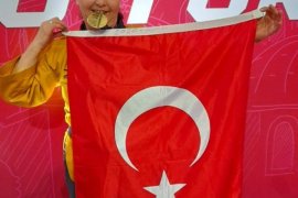 Suna Dilber'den Uluslararası Şampiyonluk!