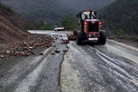 Büyükşehir Ekipleri Olumsuz Hava Koşulları İçin 39 Noktada Hazır