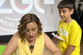Yazar Rüya Gündüzhev, Milas Özge Koleji’nde Öğrencilerle Buluştu