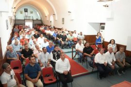 Milas’ta Torba (Maden) Kanunu Bilgilendirme Toplantısı: “820 Bin Zeytin Ağacı Tehlikede”