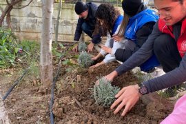 Milas Gençlik Merkezi, Gençleri Topluma Kazandırmaya Devam Ediyor
