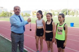 Gençlik Haftası atletizm yarışları yapıldı