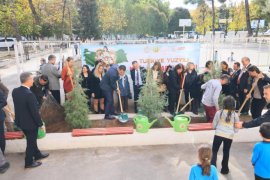 16 Bin 453 Fidan Toprakla Buluşacak