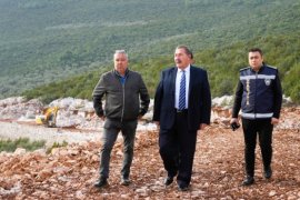 Yeni Hastane Yolunda Çalışmalar Hızla Sürüyor