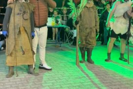 Kostümler giyildi, maskeler takıldı…