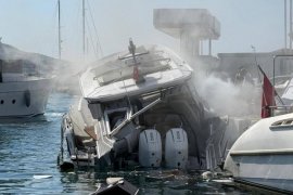 Milta Marina’da akaryakıt alan yat patladı, battı iki denizci yaralandı