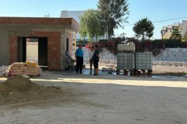 İnönü Caddesi’nde Kaldırımlar Yenileniyor