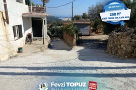 Milas Belediyesi’nden İlçe Merkezi ve Kırsal Mahallelerde Parke Kaplama Çalışmaları