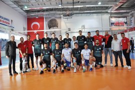 Yeni Milasspor Gümüşlükle, Esnafspor Üniversiteyle oynuyor